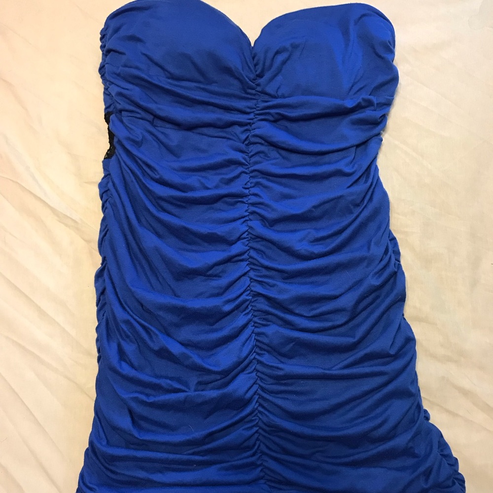Stretchy Strapless mini dress with lace back